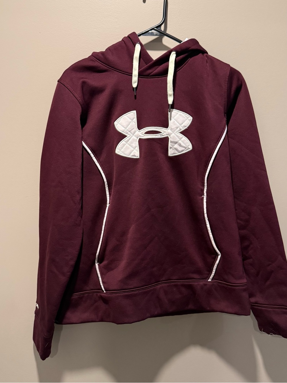 Under Armour Women’s Burgundy Pullover Hoodie with White Logo